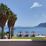 شقة Mantzaris Appartments *