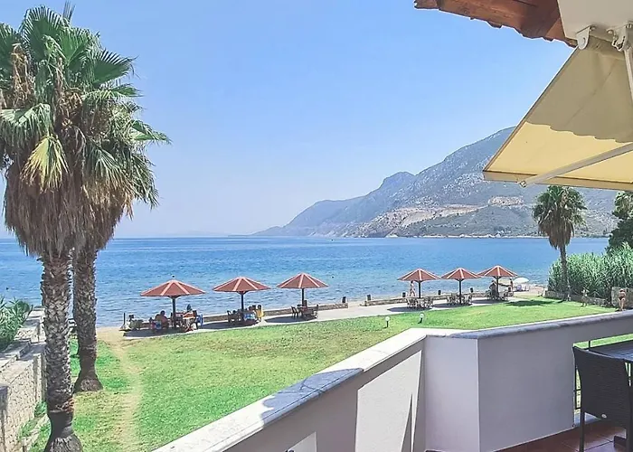 Mantzaris Appartments شقة