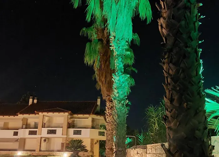 شقة Mantzaris Appartments