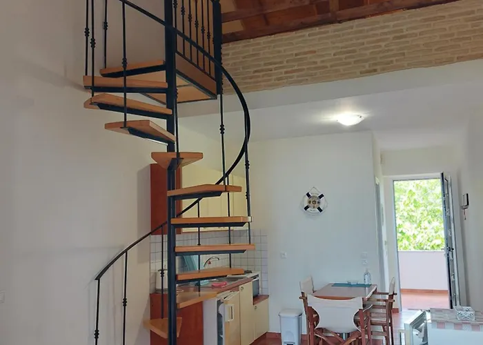 Mantzaris Appartments شقة *